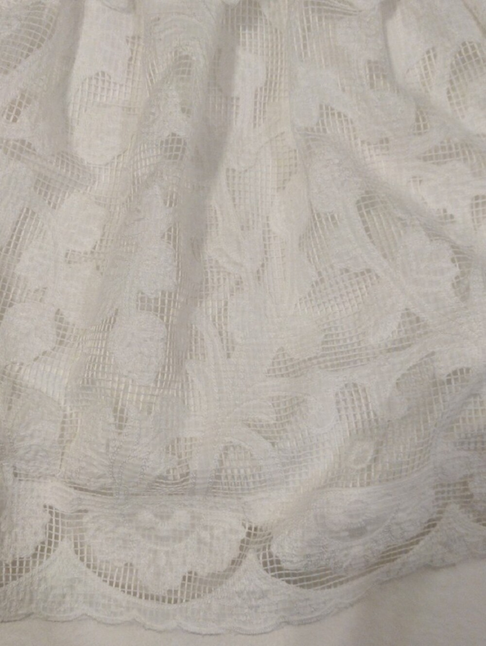 Anthropologie White Top with Subtle Red Stitch Detail - Picture 15 of 15